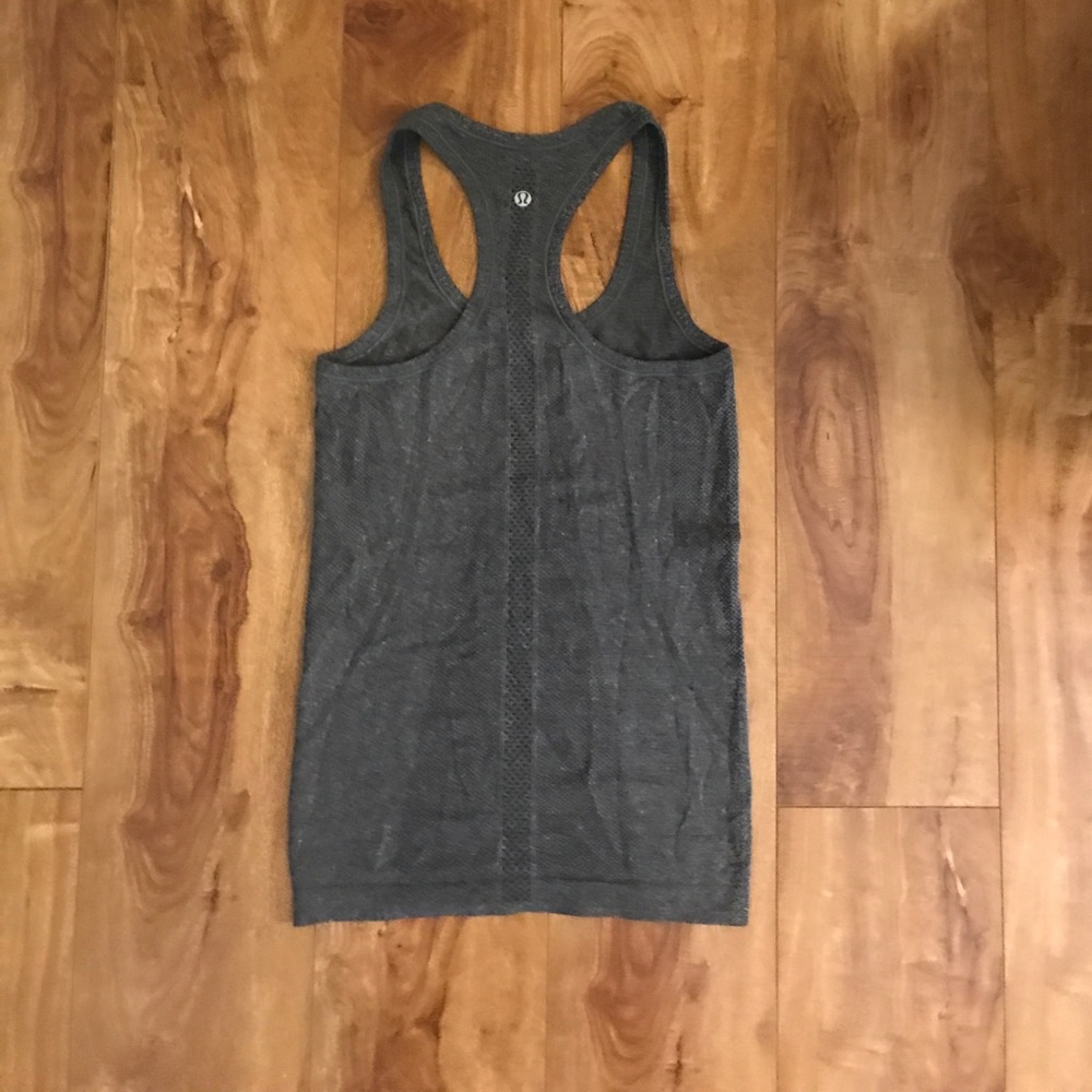 Lululemon Tank - Picture 2 of 3