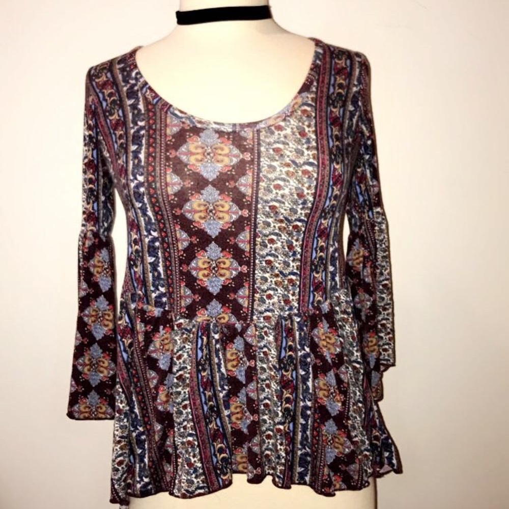 Boho top 😻 - Picture 1 of 3