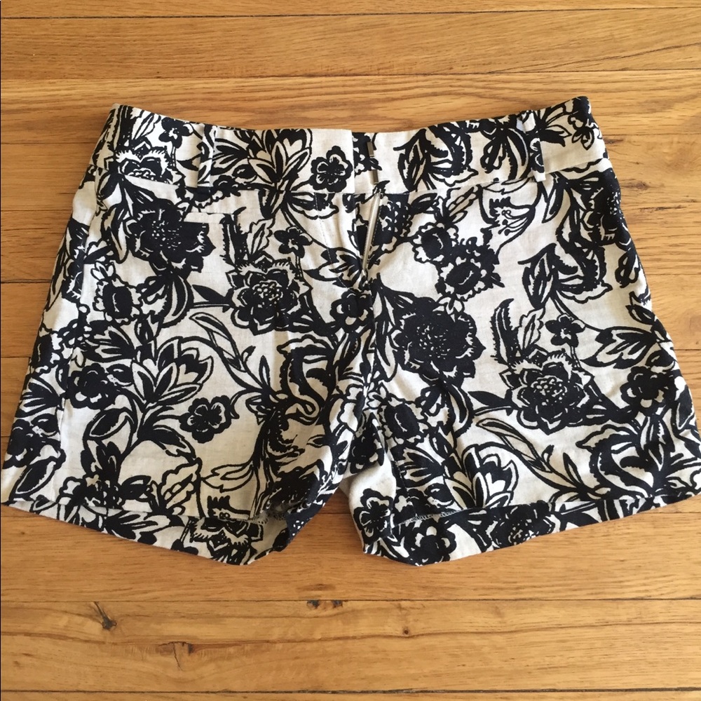 Black & Cream Floral Loft Shorts