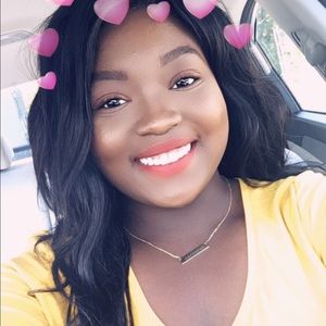 Meet your Posher, Savannah