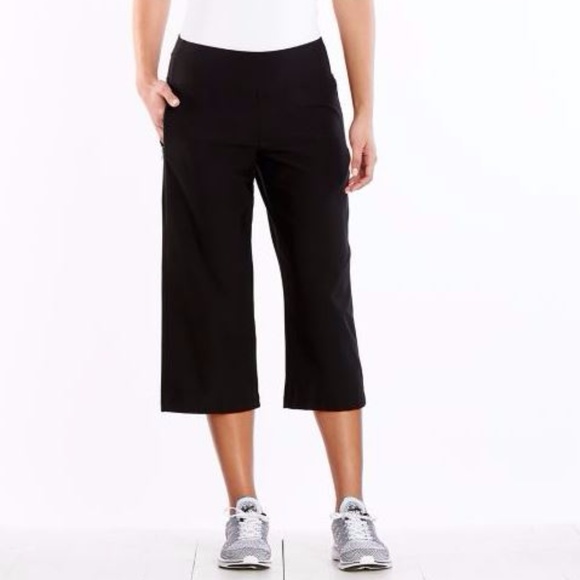 lucy capri pants