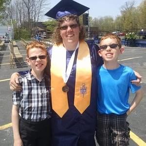 Meet your Posher, Carrie