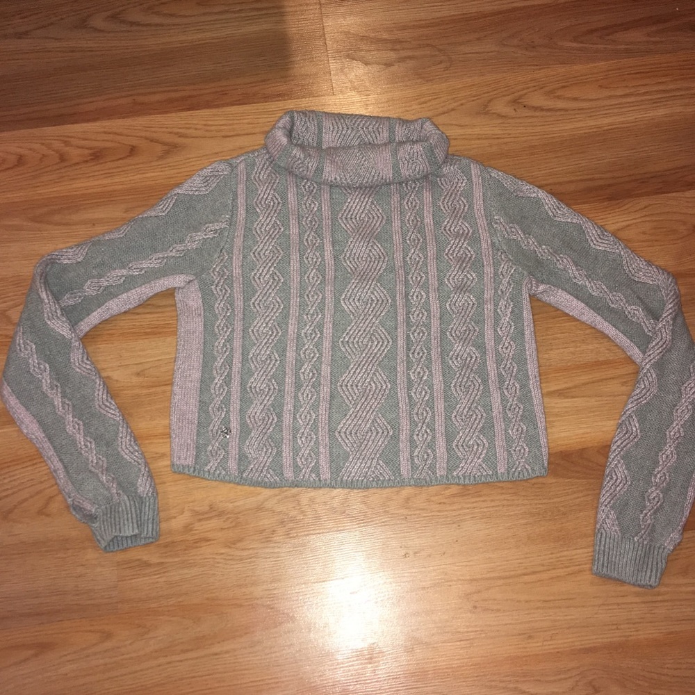 Ivivva Cropped Sweater