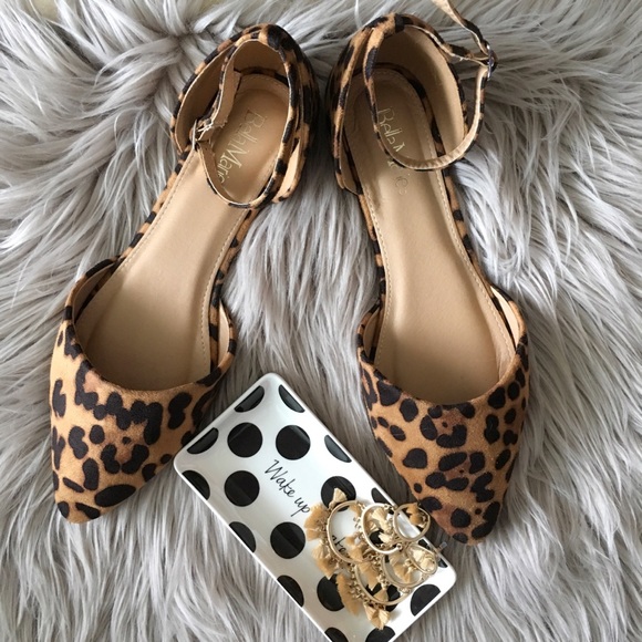 💕LAST 1️⃣*6💕LEOPARD PRINT FLATS - Picture 6 of 8