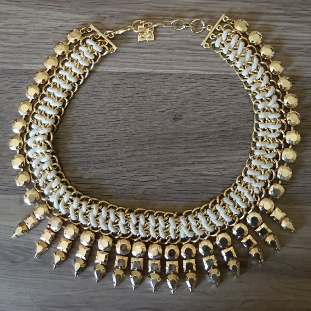 BCBG necklace