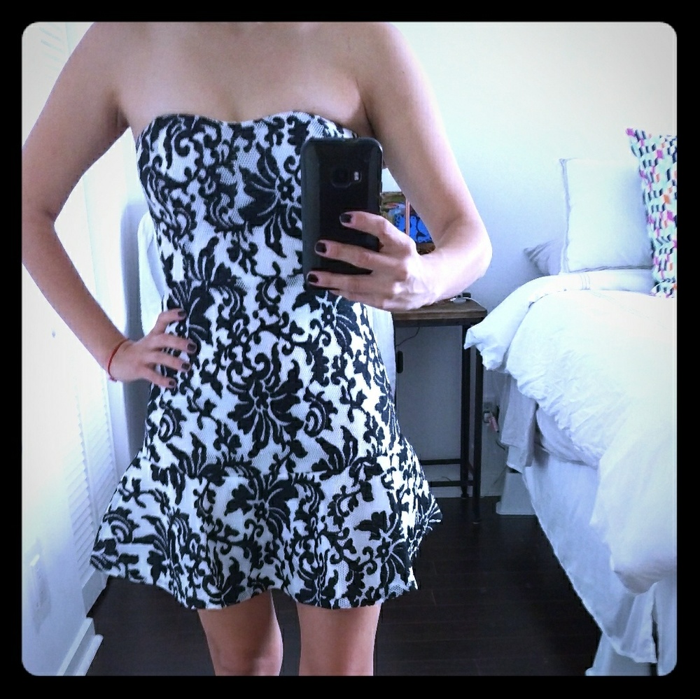 Black and white Dress