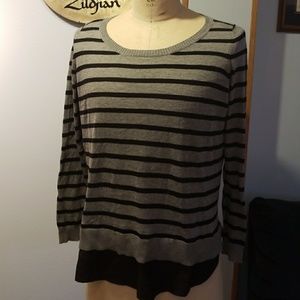 Torrid long sleeve bow back sweater