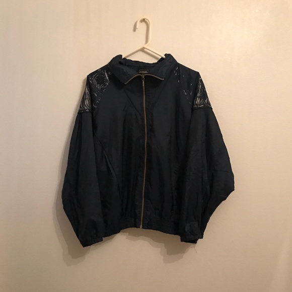 outbrook windbreaker