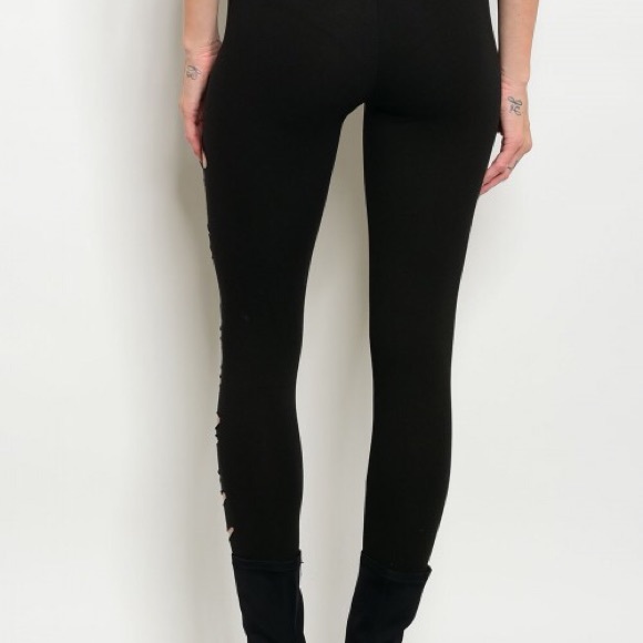 ⭕️ SALE 2Day ⭕️⚫️DISTRESSED LEGGINGS NEW⚫️ - Picture 8 of 8