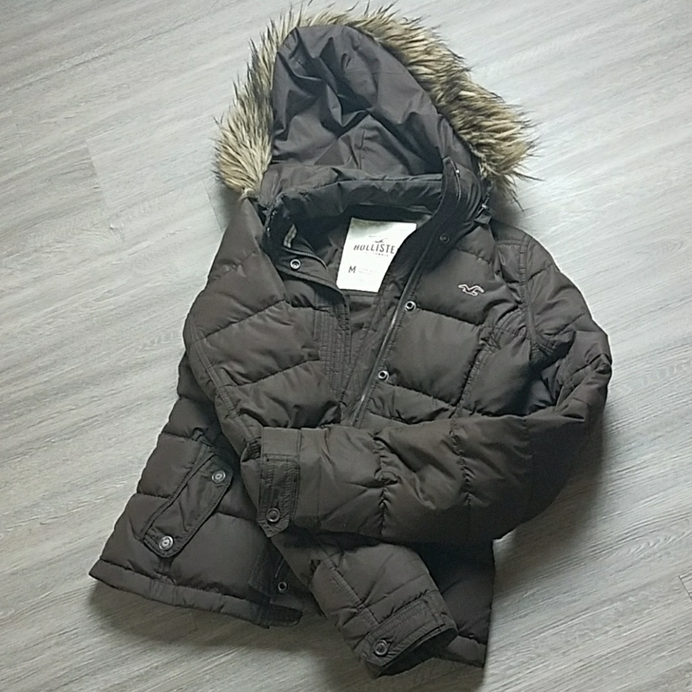 Hollister puffer coat