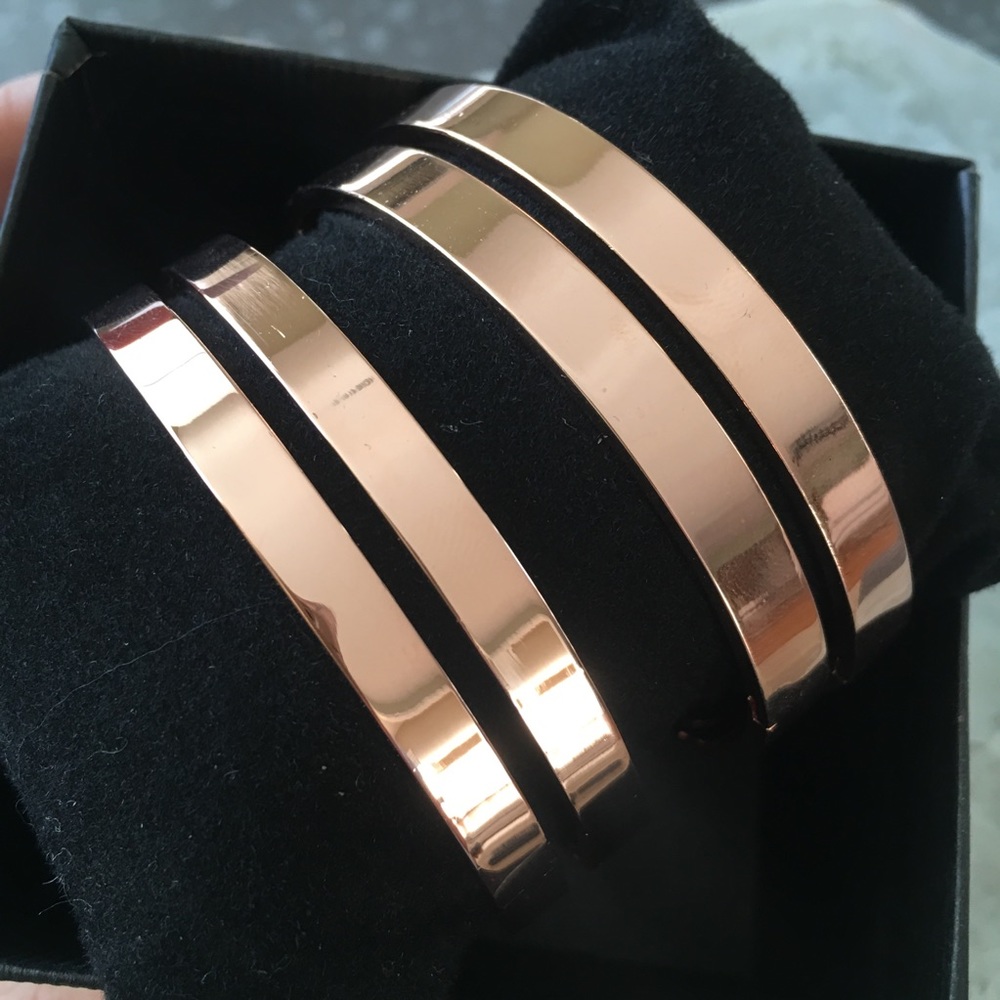 18K Rose Gold Stackable Cuff Bangle Bracelet - Picture 5 of 6