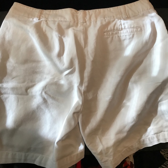 Too small - Picture 4 of 4