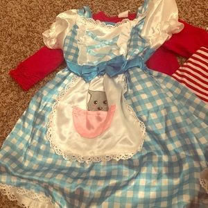 Halloween Dorothy costume