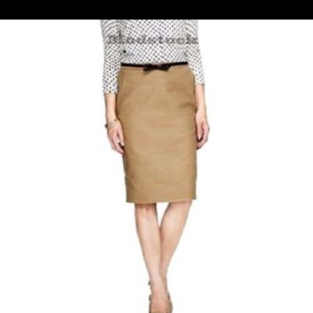 🌟3/$30🌟 Merona Khaki Skirt Sz. 2 - Picture 3 of 7