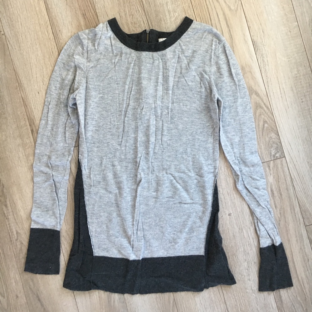 Loft Zip- back sweater - Small - Picture 1 of 2