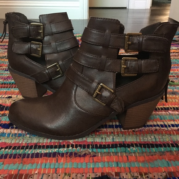 G by Guess Shoes - Brand New!!! 💜GUESS Booties