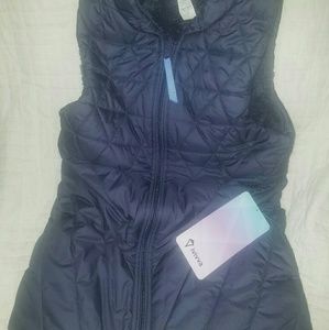IVIVVA  Double Dimension Vest