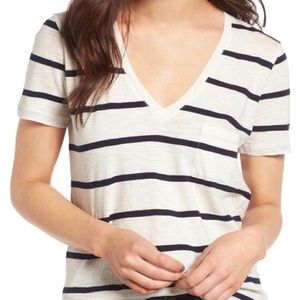 Madewell Whisper Cotton V-Neck Pocket Tee