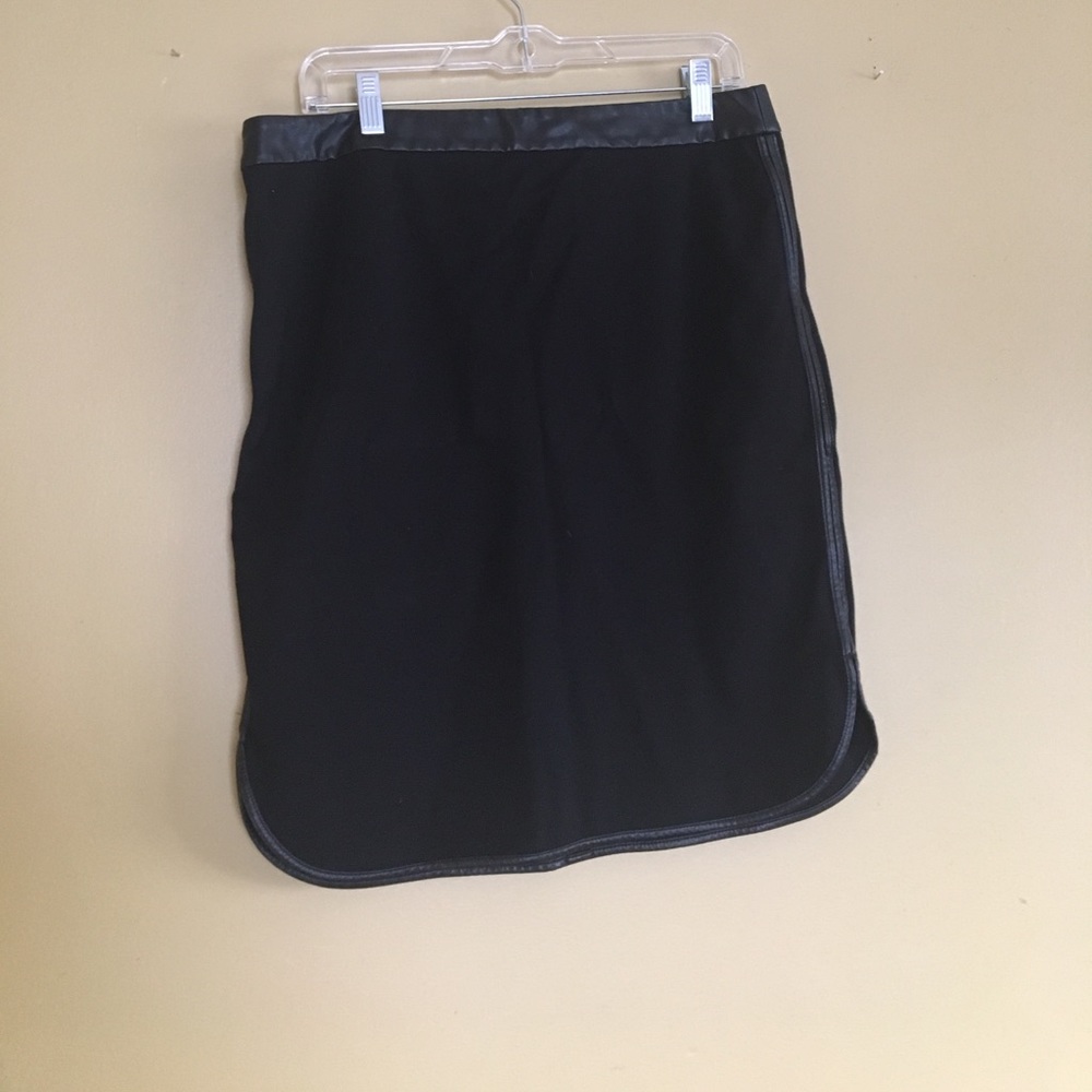Pencil skirt