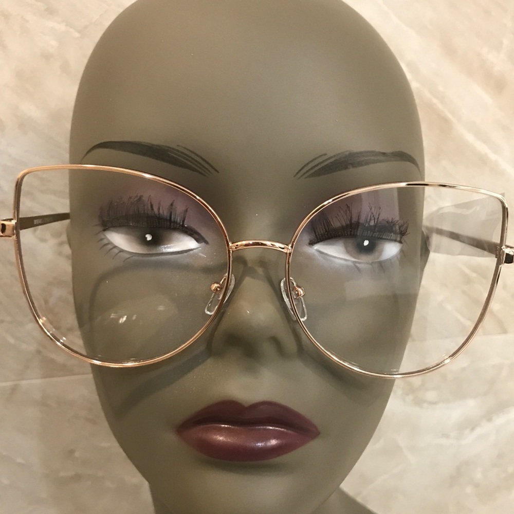 SALE Clear Cat Eye Sunnies