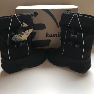 Boys size 3 Kamik Waterproof Boots
