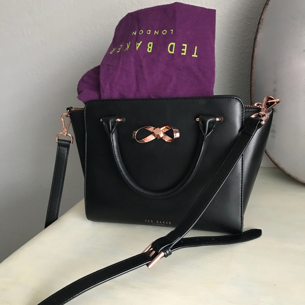 ‼️SOLD‼️Ted Baker purse