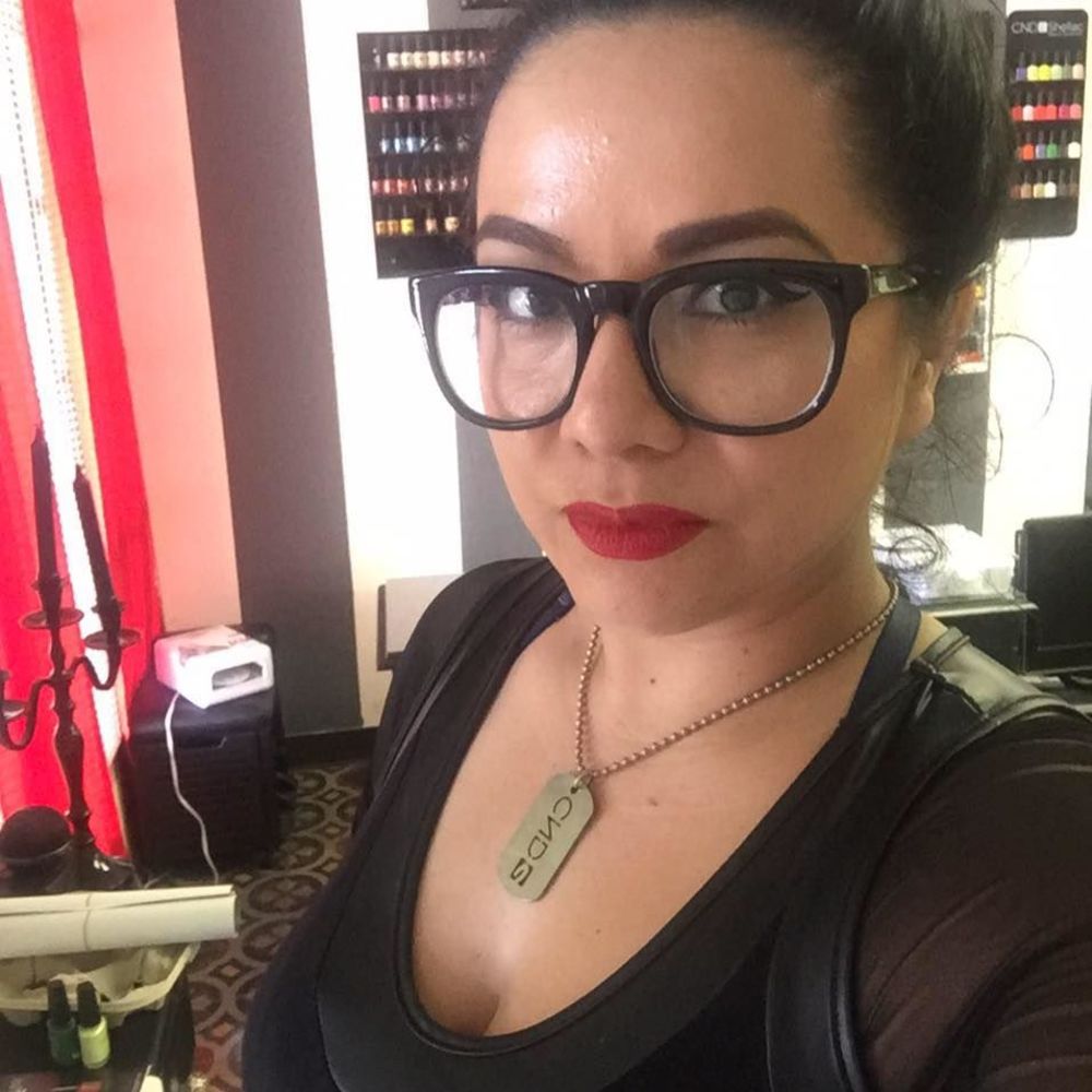 Meet your Posher, Alfa