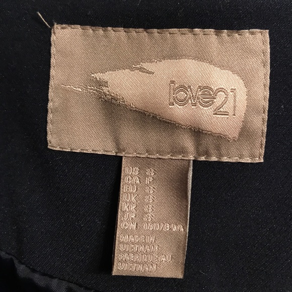 Navy Blue Forever 21 Blazer! Size S. - Picture 3 of 3