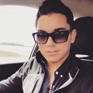 Meet your Posher, Erick