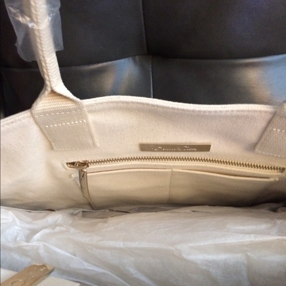 Purse - Picture 3 of 4