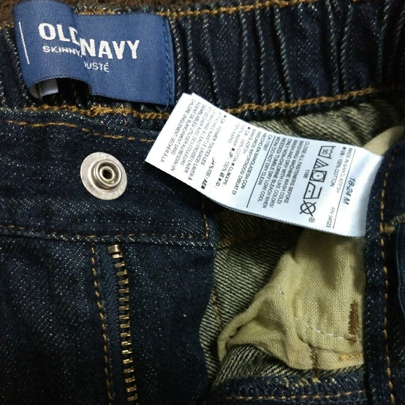 Old Navy Baby Skinny Jeans - Picture 2 of 5