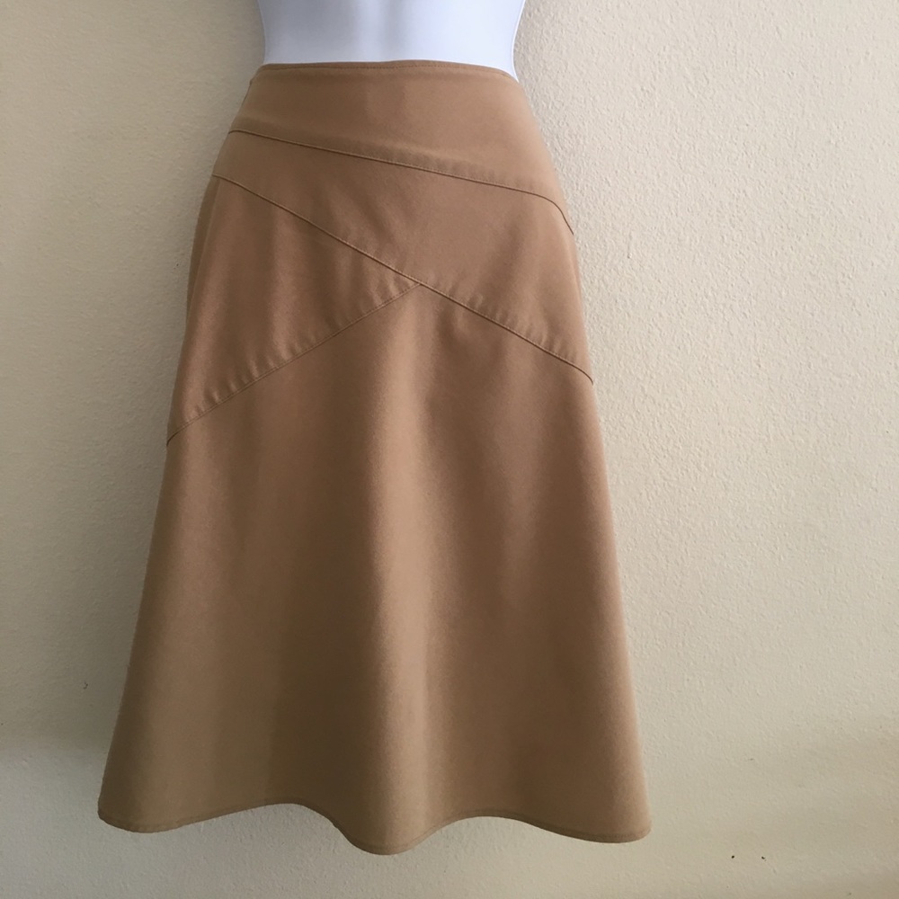 Tan, fall and winter skirt! 🍁