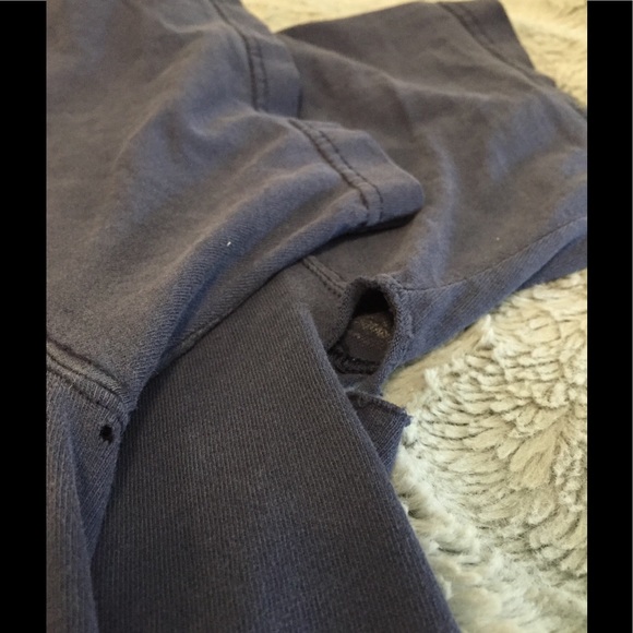 Distressed Jayhawks Tee - Picture 4 of 4