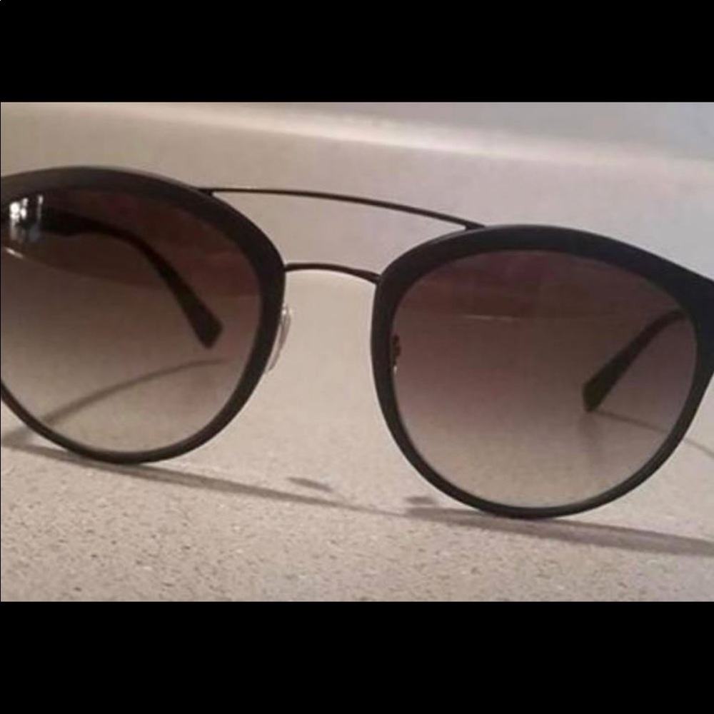 AUTHENTIC  BLACK PRADA CINEMA SUNGLASSES