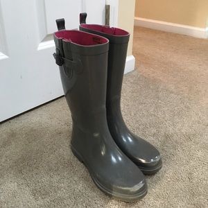 Capellini women’s gray Rain boots