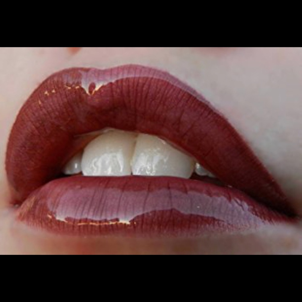 Berry LipSense