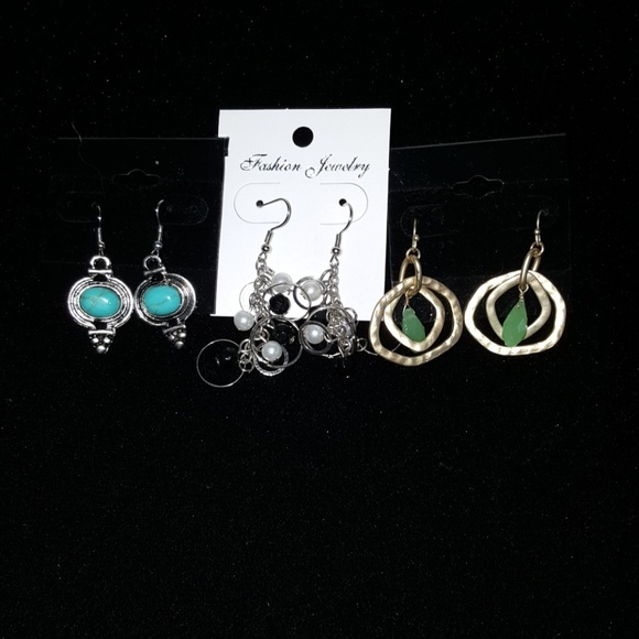 3 earring bundle - Picture 1 of 1
