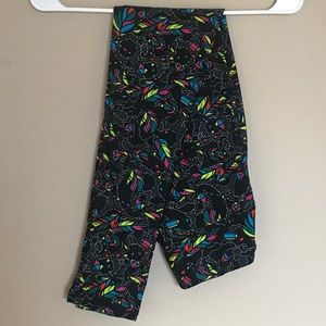 LuLaRoe OS One Size Feather and Geometric Leggings