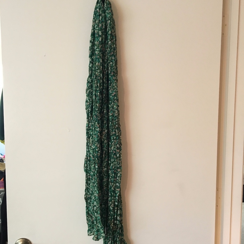 Green Floral Summer Scarf