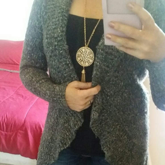 Banana Republic Sweaters - Banana republic knitted cardigan