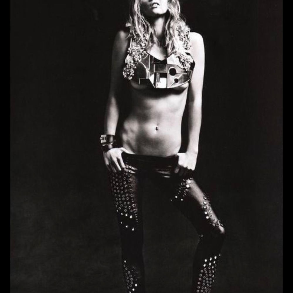 ROCKER metal embellished fishnet legging tights - Picture 3 of 6
