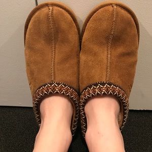 Tan slip on Uggs