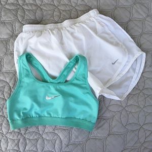 Nike sports bra ✔️