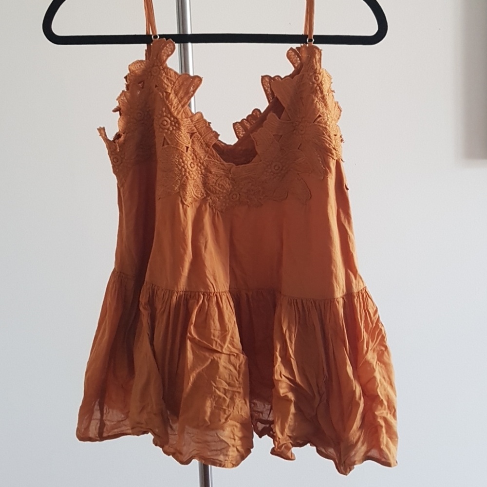 H&M Embroidered Tank Top - Picture 2 of 4