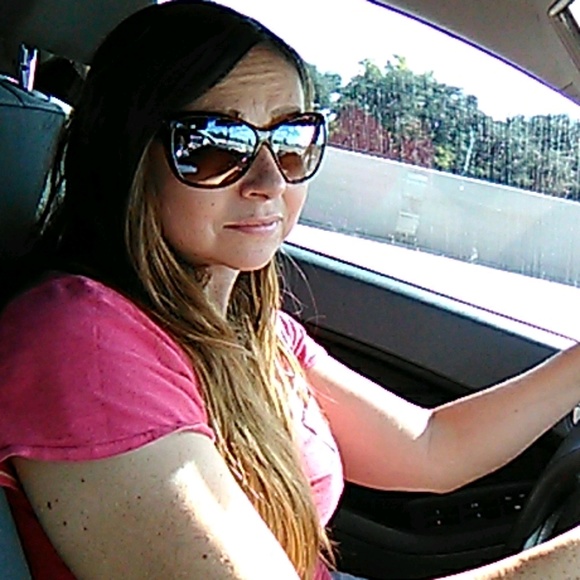 Meet your Posher, Bobby - Picture 1 of 1