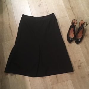 Ann Taylor loft black skirt
