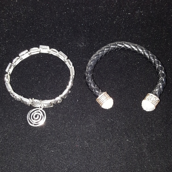 2 stackable bundle - Picture 1 of 1