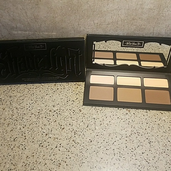 Kat Von D Other - Authentic NIB Kat Von D Shade+Light Palette