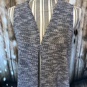 LuLaRoe NWOT Joy vest size Small! Dark navy/white