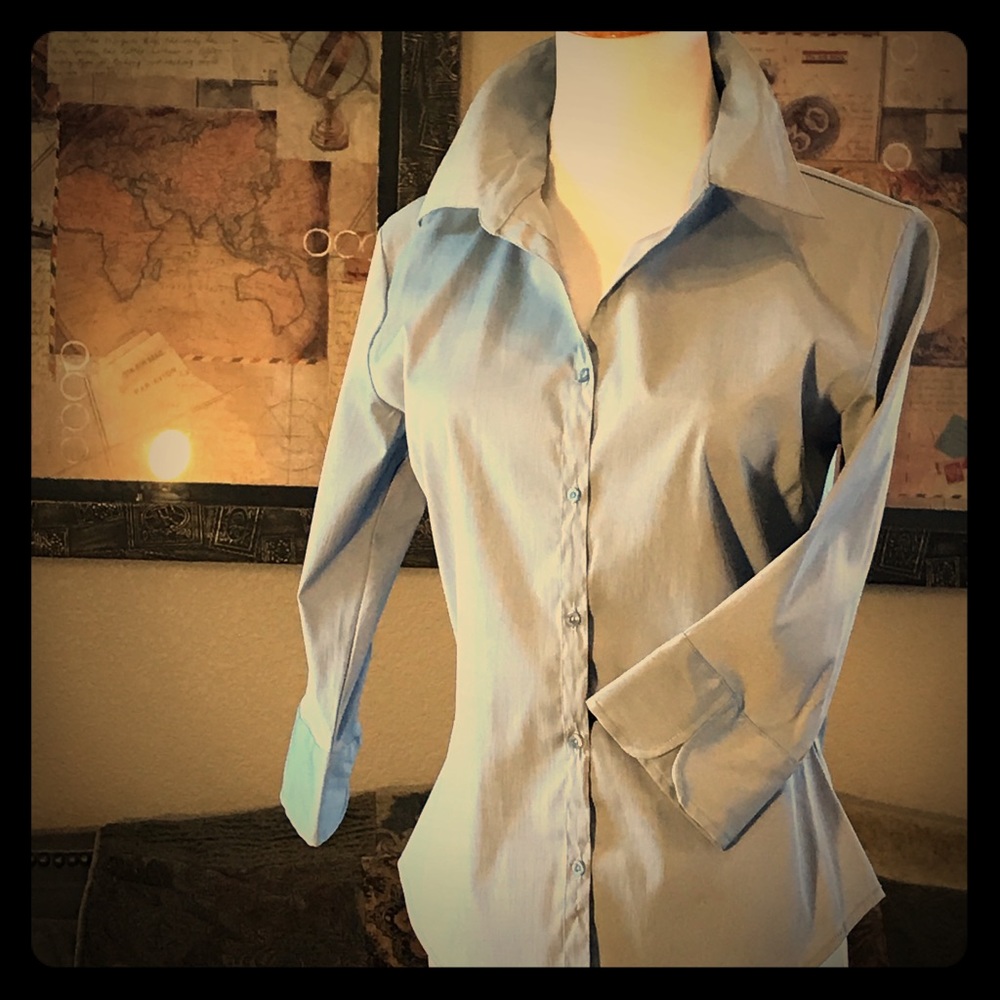 Beautifully tailored button-down blouse.